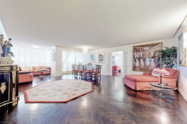 1907 - 10 Torresdale Avenue