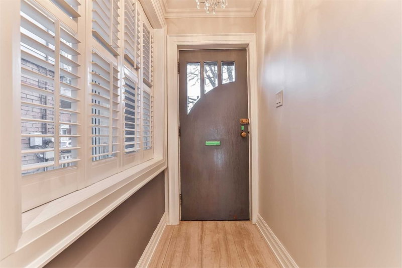 15 Holland Park Ave, Toronto, M6C1M2 | Image 3