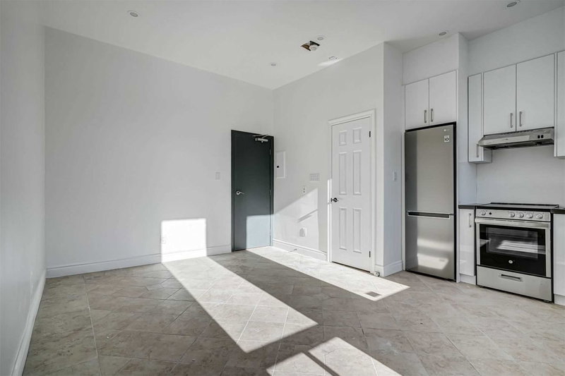 103 - 180 Sherbourne St, Toronto, M5A 2R7 | Image 2