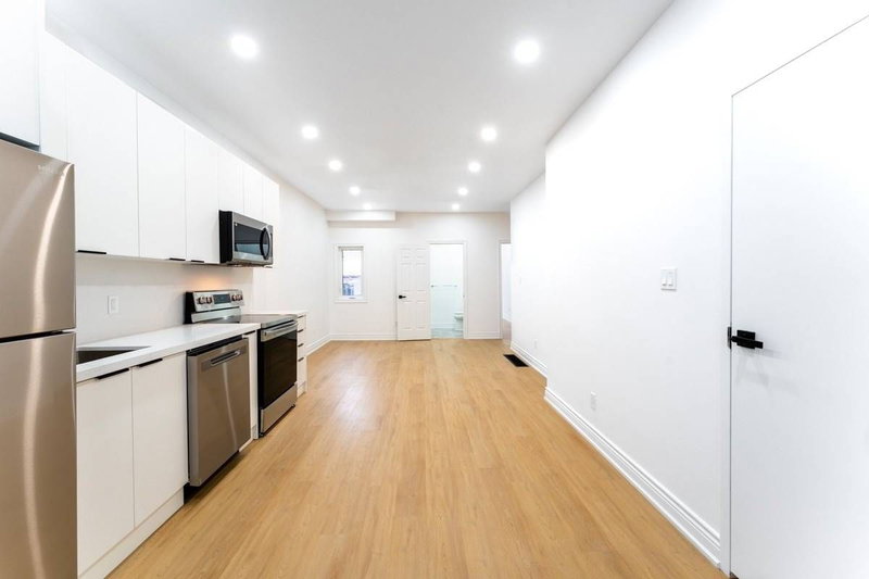 Main - 382 Lansdowne Ave, Toronto, M6H3Y3 | Image 3