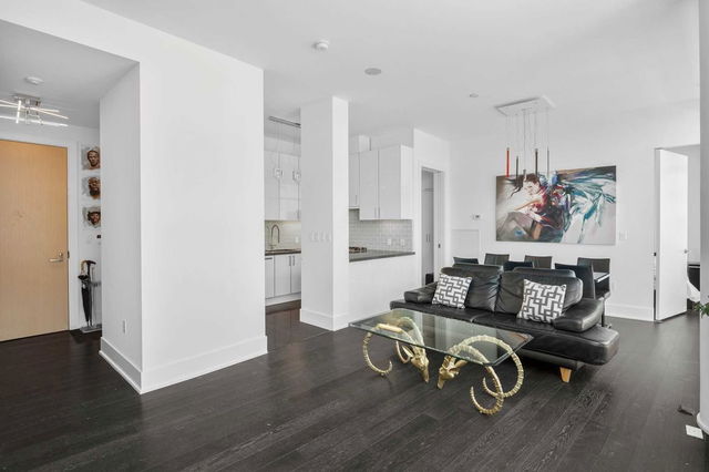 1201 - 39 Queens Quay