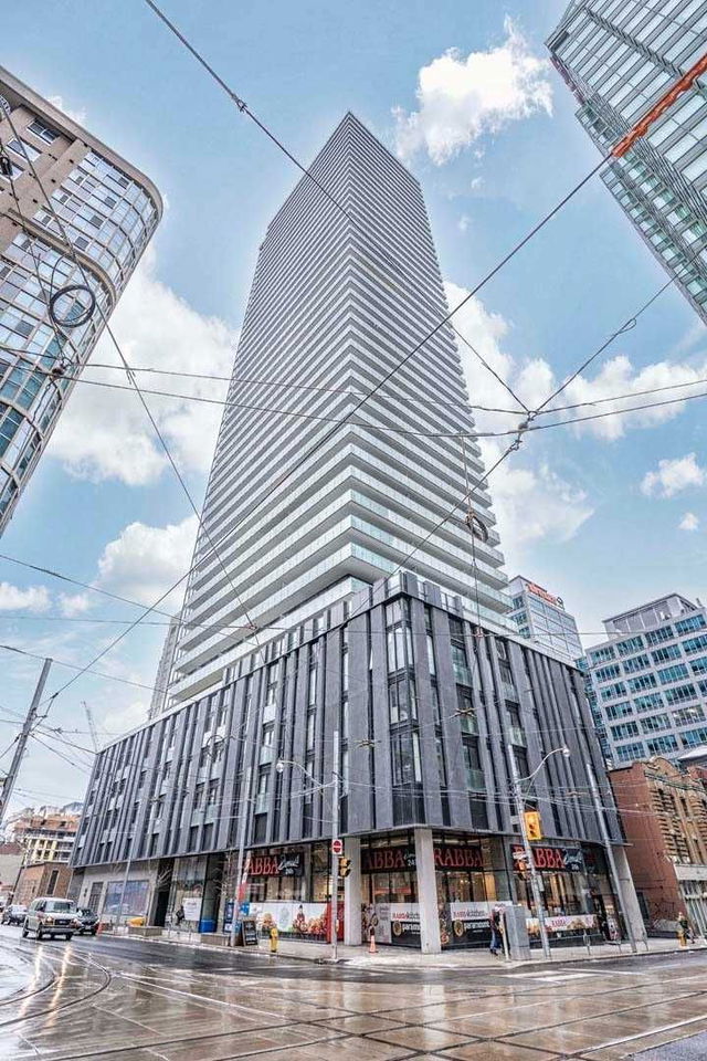 2410 - 25 Richmond Street