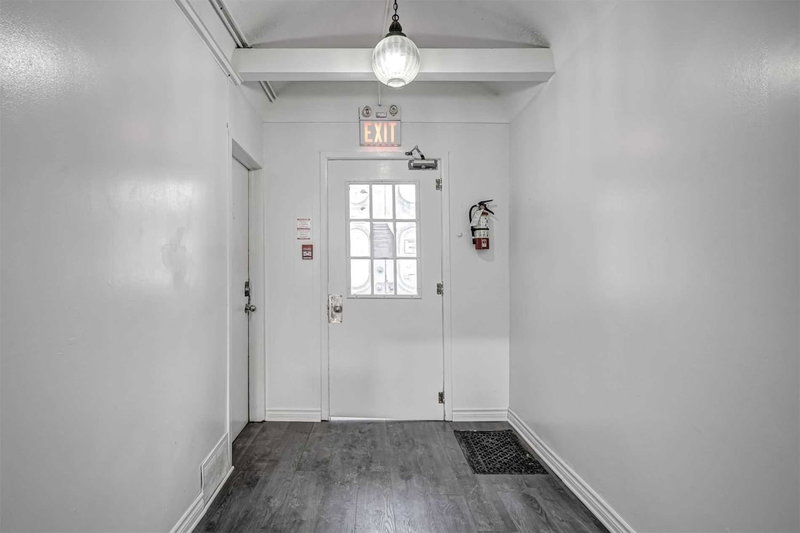 5 - 177 Carlton St, Toronto, M5A 2K3 | Image 2
