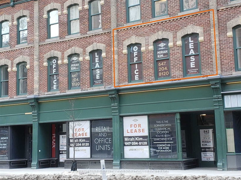 204 - 1 Yorkville Ave, Toronto, M4W 2H1 | Image 2