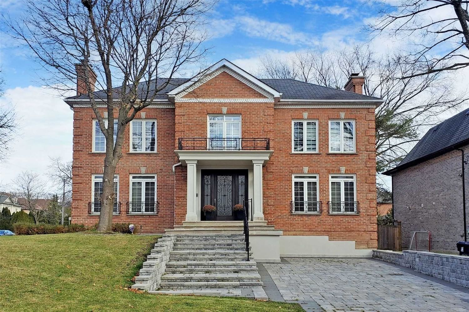 Listing Image 3