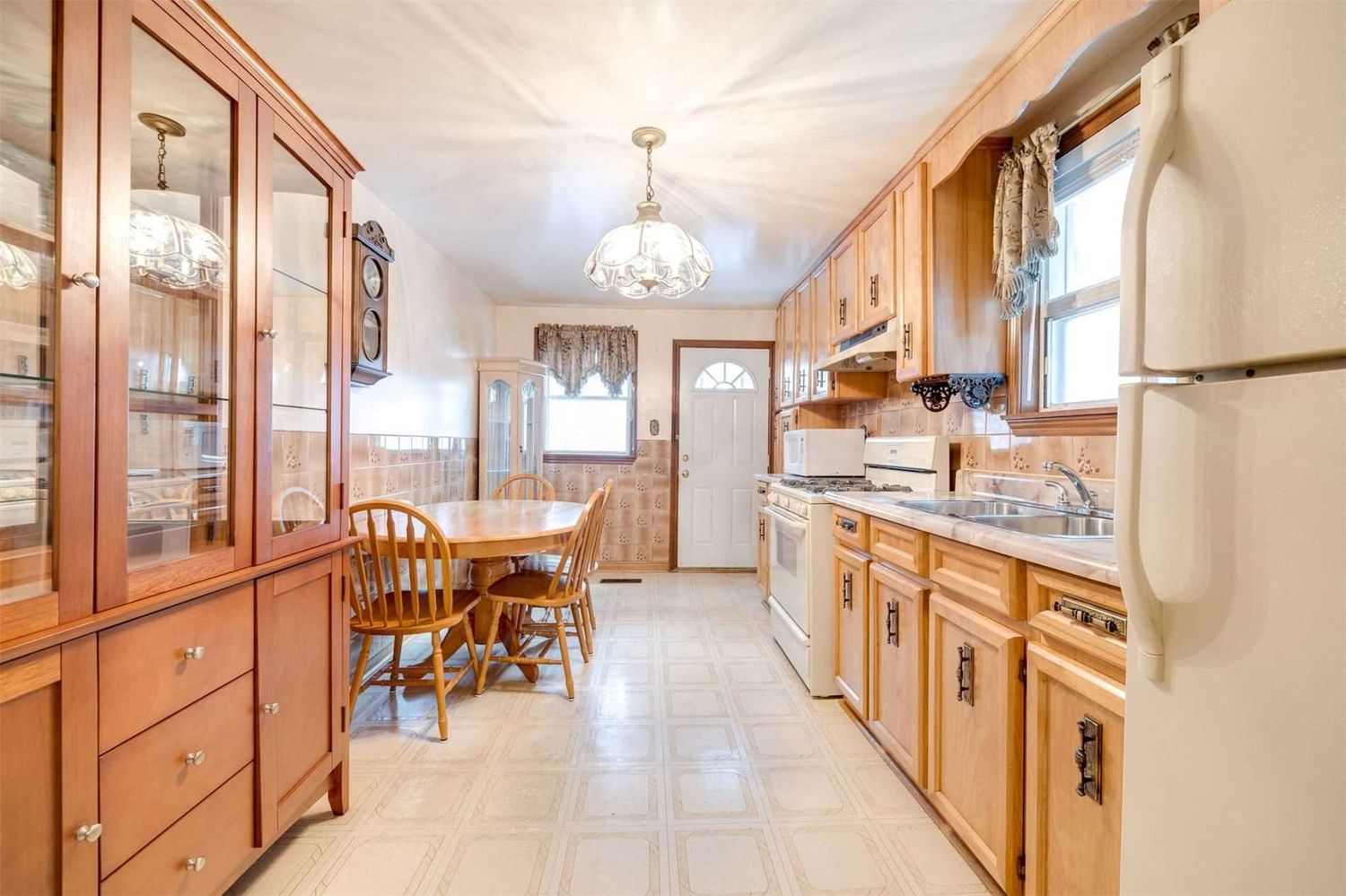 Listing Image 13