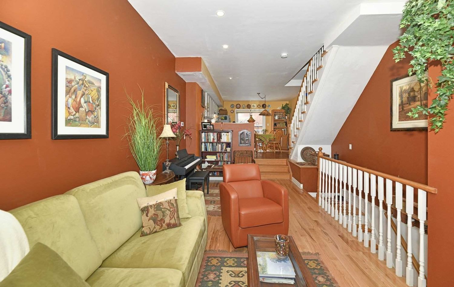 Listing Image 7