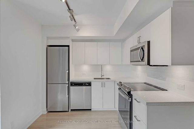 605 - 30 Tretti Way