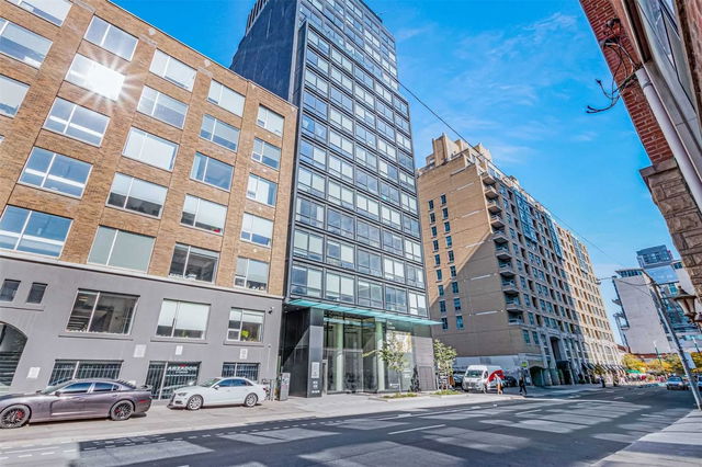 1405 - 458 Richmond Street