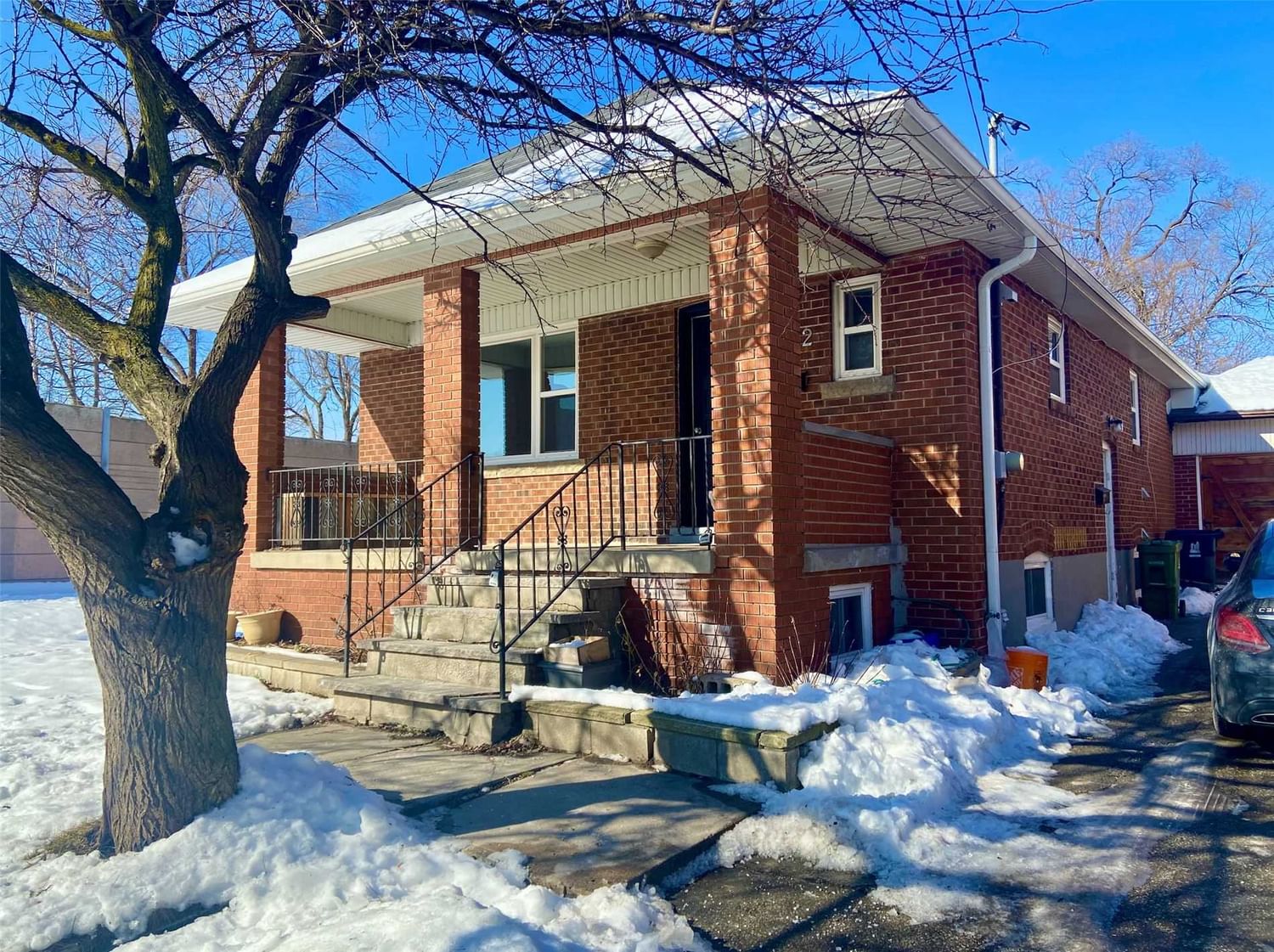 Detached House leased at 232 Viewmount Avenue, Toronto, Englemount-Lawrence, M6B 1T8 - MLS: C5895103