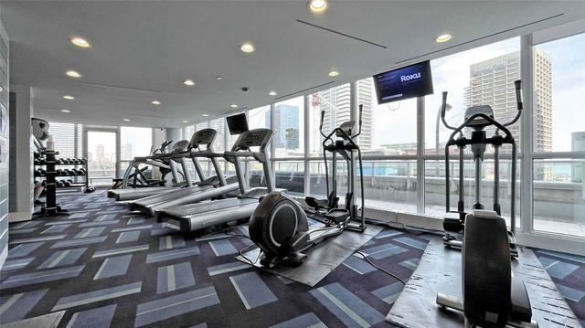 1206 - 18 Yonge Street