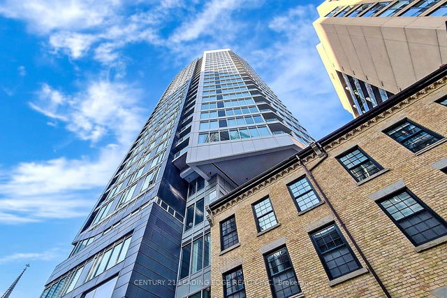 1105 - 68 Shuter Street