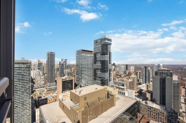 Lph02 - 763 Bay Street