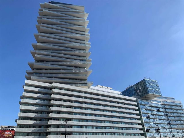 411 - 15 Queens Quay