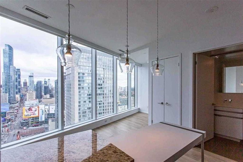 2913 - 197 Yonge St, Toronto, M5B 1M4 | Image 2