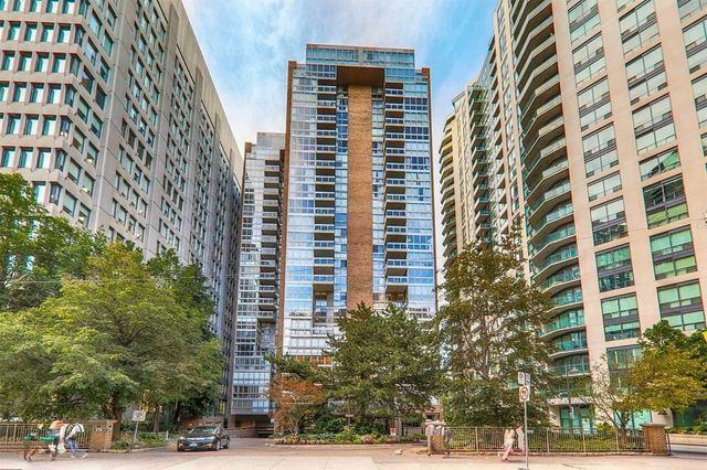 #1302 - 278 Bloor Street