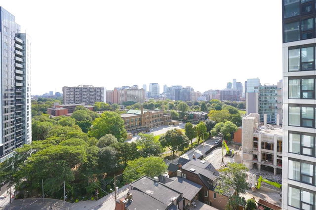 1120 - 251 Jarvis Street