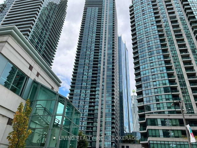 4405 - 16 Harbour Street