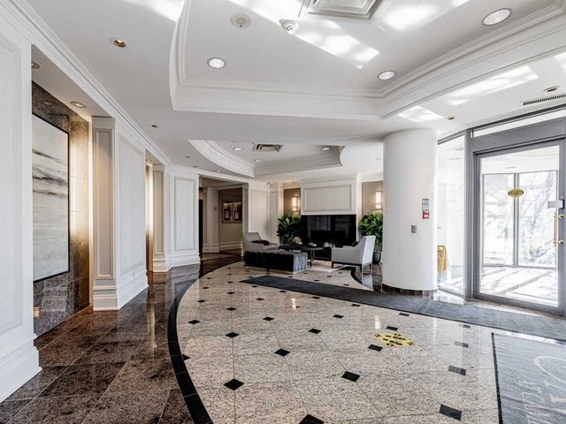 707 - 16 Dallimore Circle