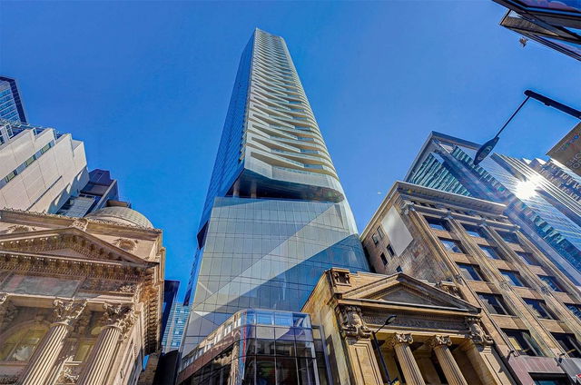 3903 - 197 Yonge Street