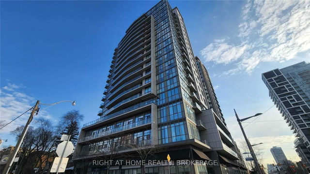 1309 - 530 St Clair Avenue