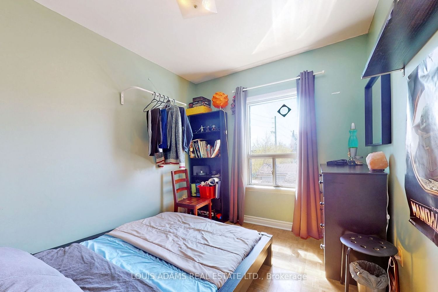 Listing Image 22