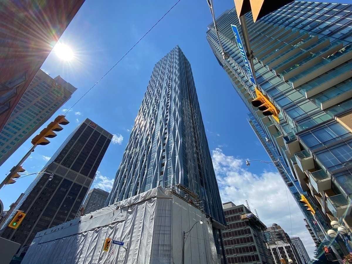 Condo leased at 1306-1 Yorkville Avenue, Toronto, Annex, M4W 0B1 - MLS: C5916719