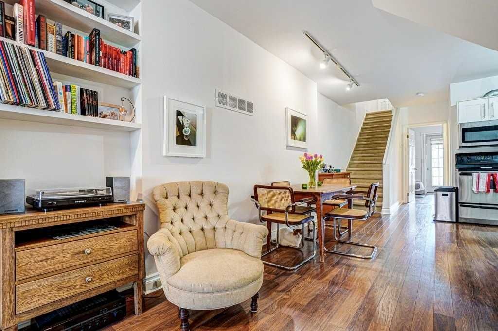 Listing Image 7