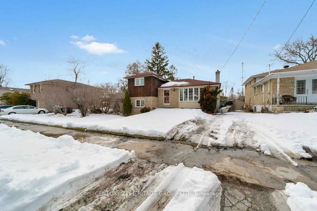 5 Lehar Crescent