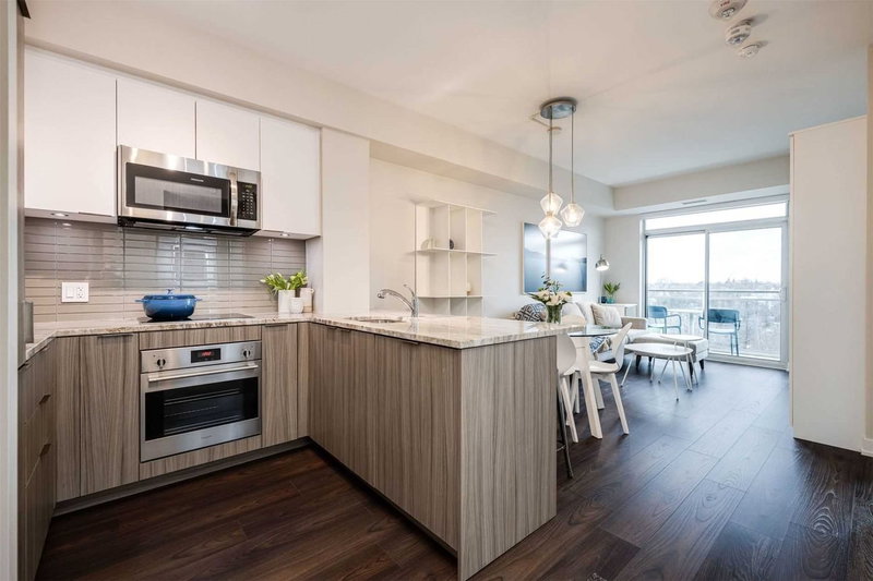 807 - 223 St Clair Ave W, Toronto, M4V 1R3 | Image 2