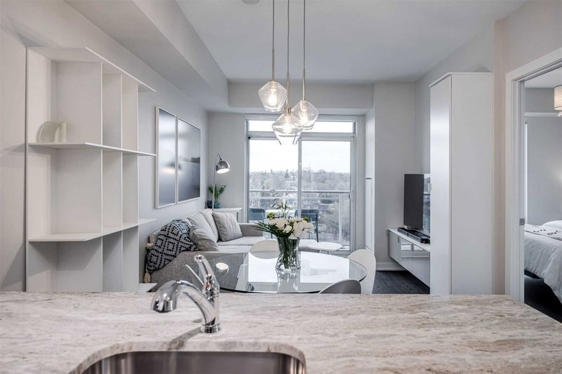 807 - 223 St Clair Ave W, Toronto, M4V 1R3 | Image 3