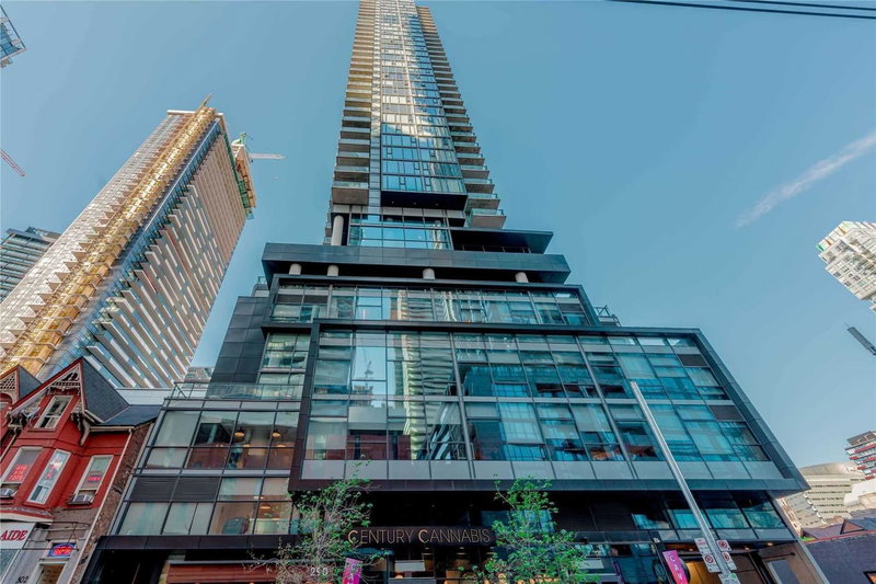 1807 - 290 Adelaide St W, Toronto, M5V 1P6 | Image 3