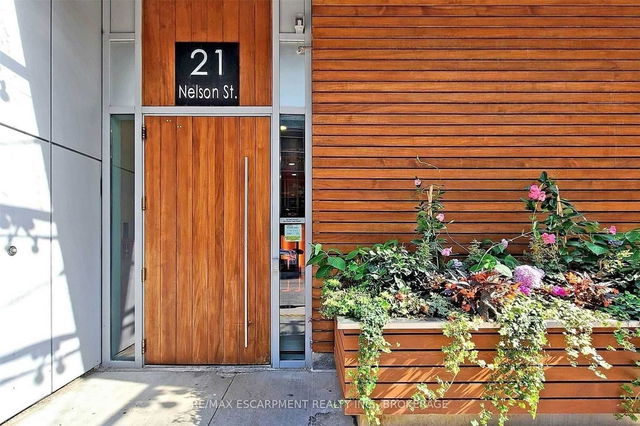 732 - 21 Nelson Street
