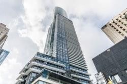 4902 - 386 Yonge Street