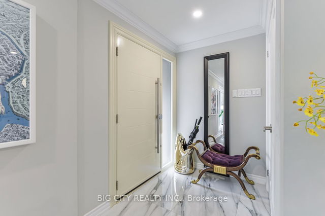 1 Denver Crescent