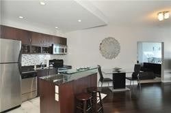 2004 - 218 Queens Quay