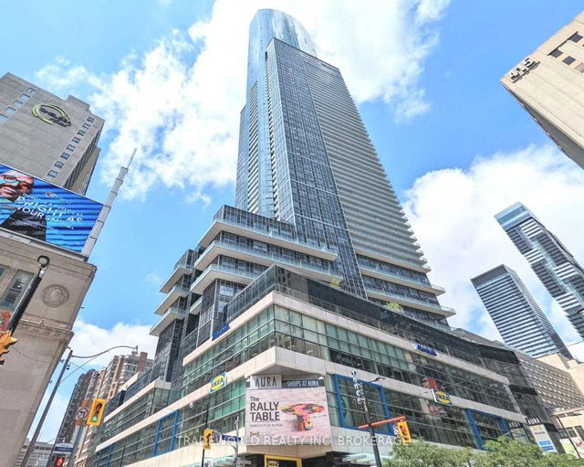 3816 - 386 Yonge Street