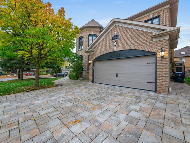 30 Bowring Walk