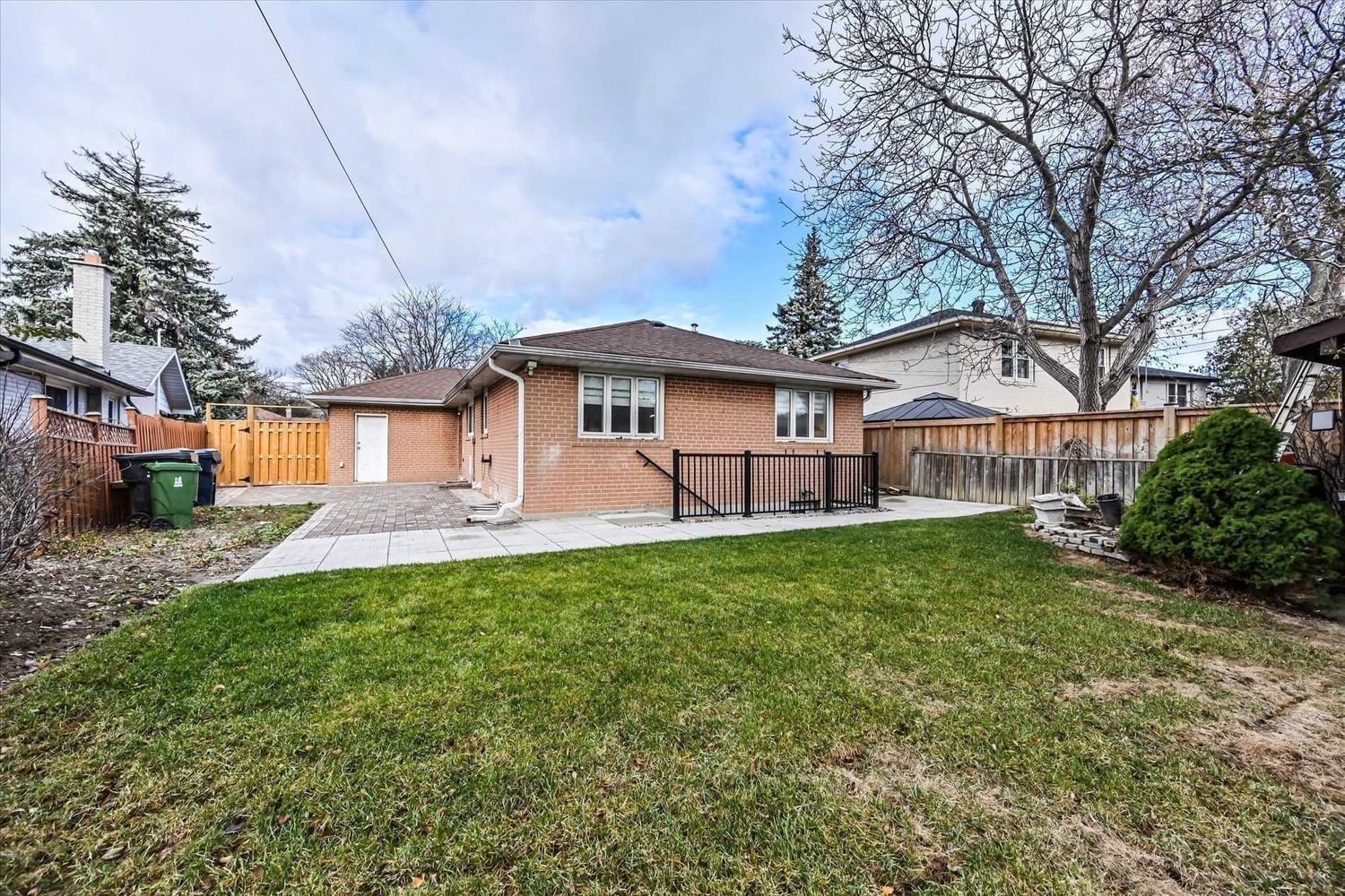 Listing Image 34