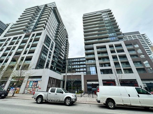 2212 - 460 Adelaide Street