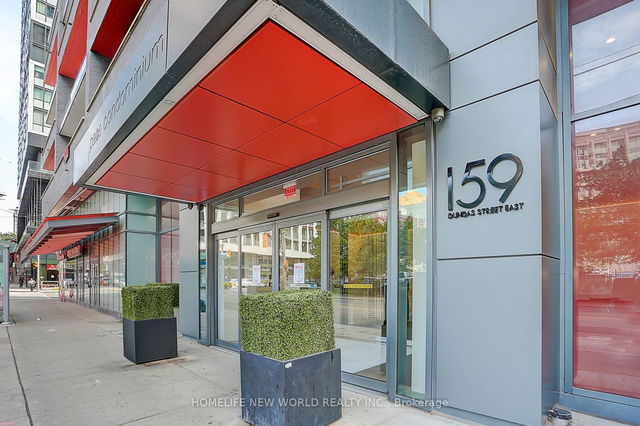 607 - 159 dundas Street