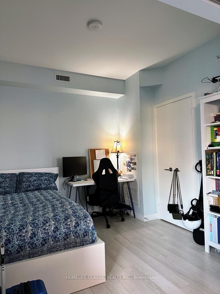 2004 - 290 Adelaide St W, Toronto, M5V 1P6 | Image 3