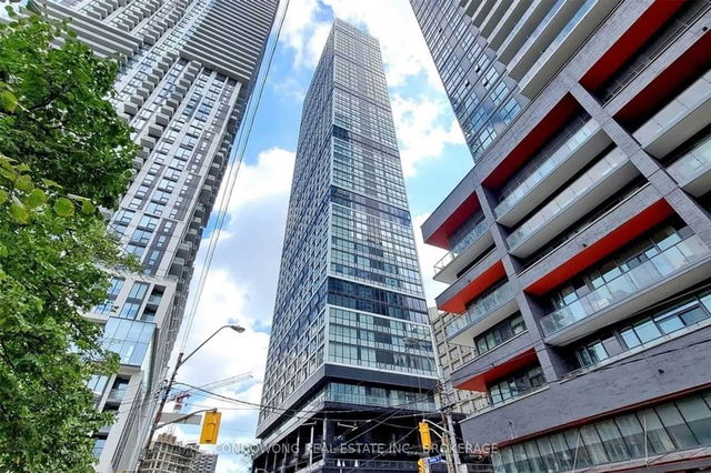 Ph03 - 181 Dundas Street