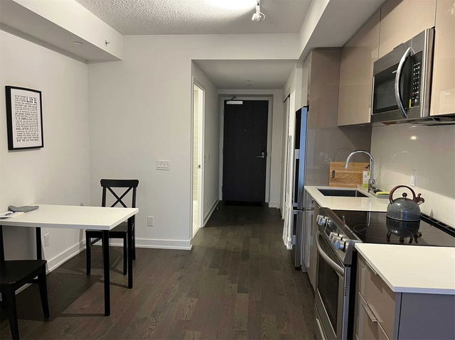 1108 - 25 Richmond Street