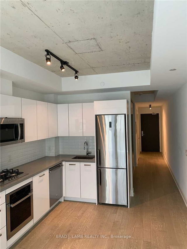 706 - 608 Richmond Street