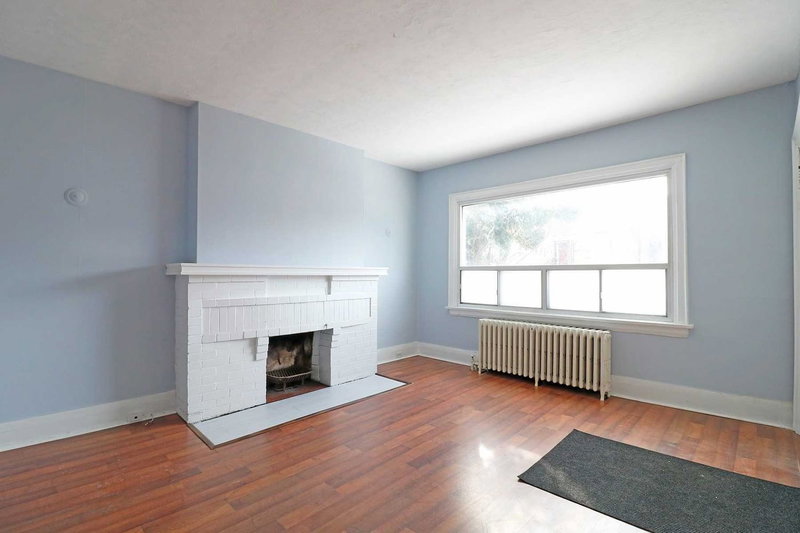 D - 1131 Avenue Rd, Toronto, M5N 2E5 | Image 2