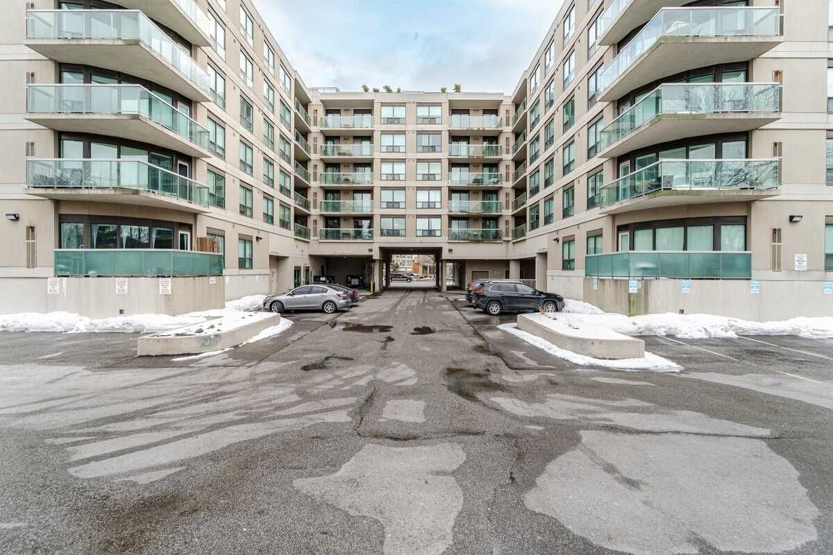 Condo sold at 605-890 Sheppard Avenue, Toronto, Bathurst Manor, M3H 2T5 - MLS: C5944671