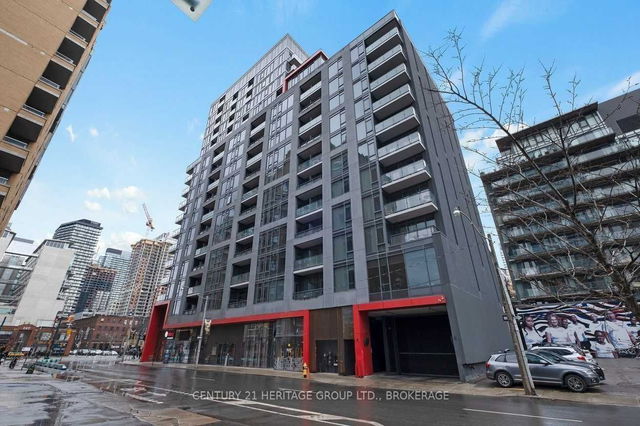 812 - 435 Richmond Street