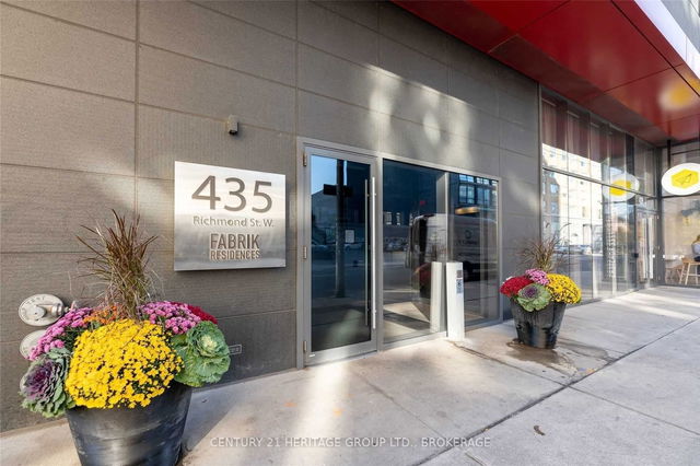 812 - 435 Richmond Street