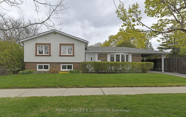 9 Gleneagle Crescent